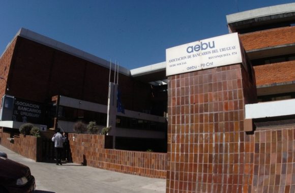 AEBU